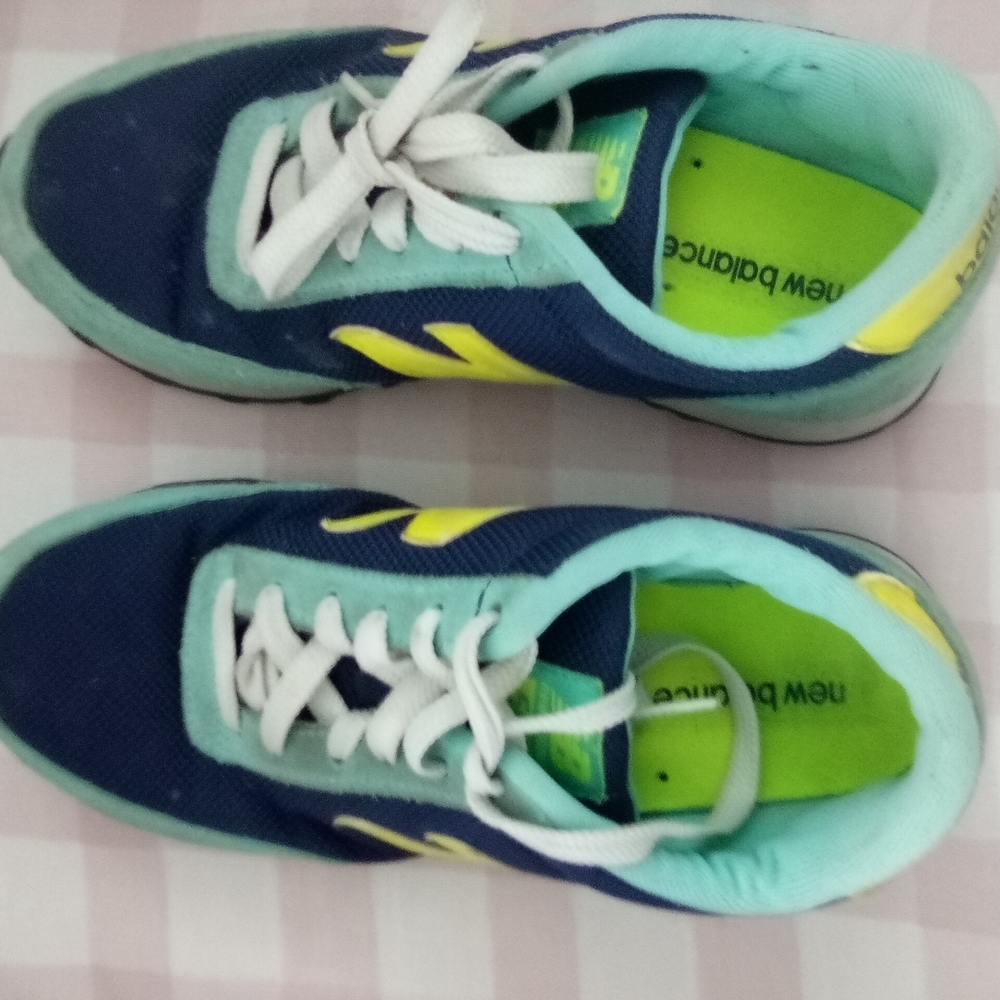 New Balance Womeny' Navy and Lime Sneakers